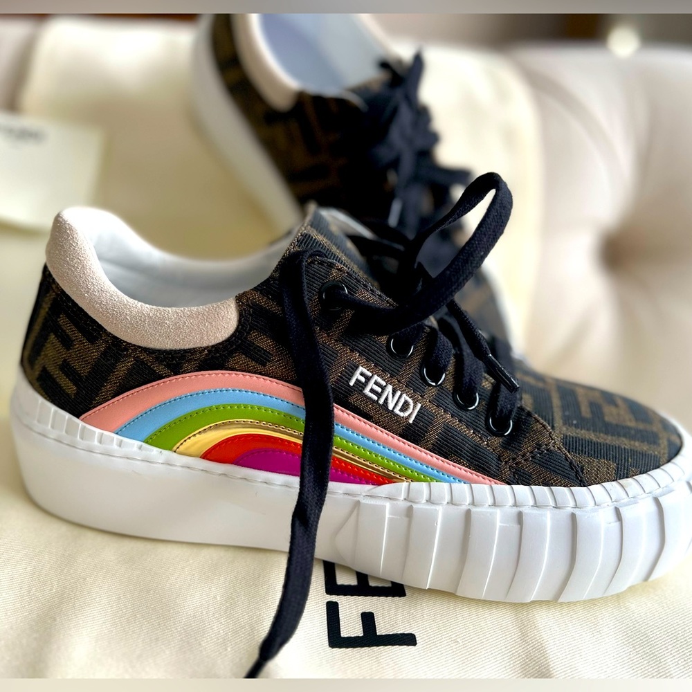 Fendi “force” Logo Lettering Sneakers